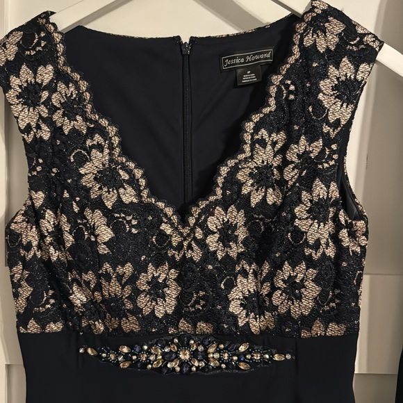 Jessica Howard 8P Navy Blue Dress. Stunning Timeless Classic with Sheer Shawl - Picture 3 of 10